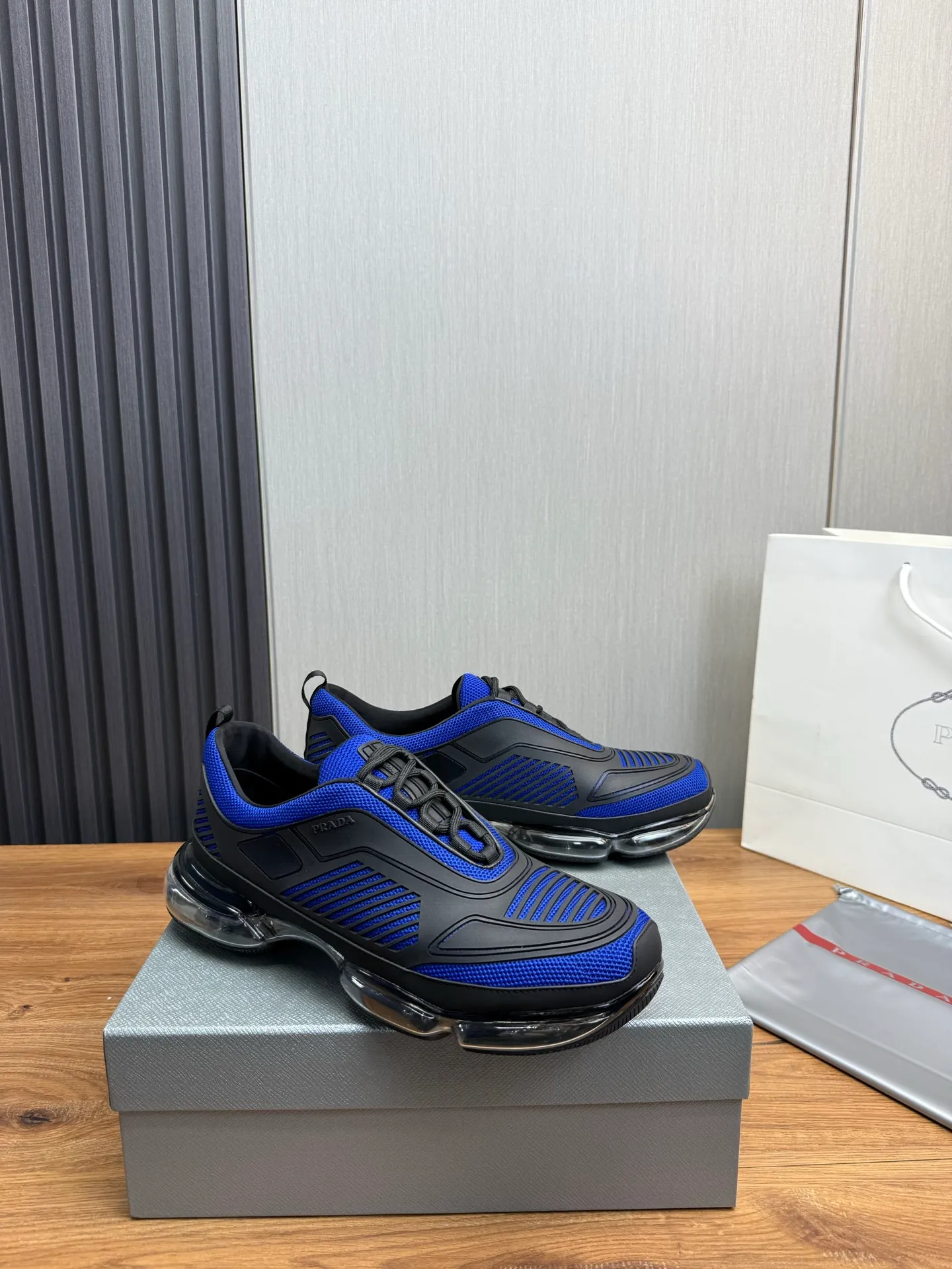 Men's shoes 💰640💰 [PRADA] Men's shoes are popular in the counter, high-quality shipments ✔️Official website synchronization, original fly-woven epoxy fabric + cowhide lining, 1⃣️ to 1⃣️ replica, original air-cushion original bottom, 38-45 (one size larger)